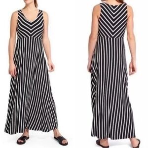 Sleeveless Black & White Striped Maxi Dress Athleta size xs